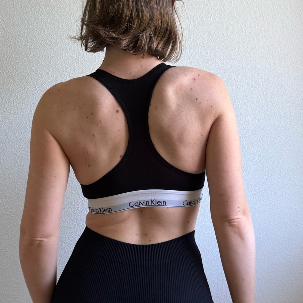 Calvin Klein Black and White Logo Branded Sports Bra Bralette size medium - Picture 4 of 10